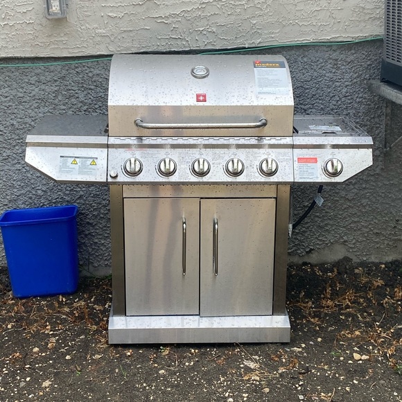 Meet your Posher, Brett - Picture 1 of 1